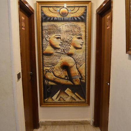 Queen Cleopatra Pyramids View Kafrat al Jabal ภายนอก รูปภาพ