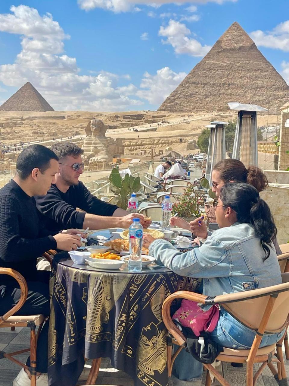 Queen Cleopatra Pyramids View Kafrat al Jabal ภายนอก รูปภาพ