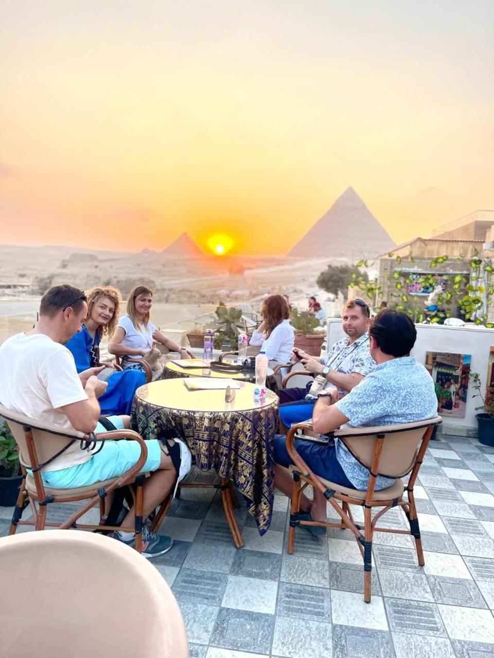 Queen Cleopatra Pyramids View Kafrat al Jabal ภายนอก รูปภาพ